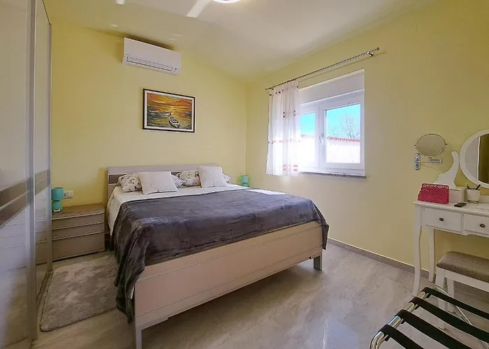 Amazing In With Kitchen 메덜린