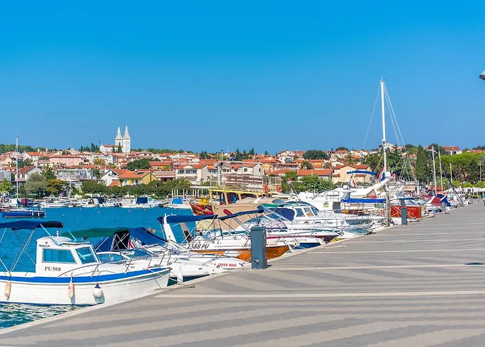 Amazing In With Kitchen Medulin