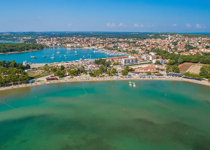 Amazing In With Kitchen