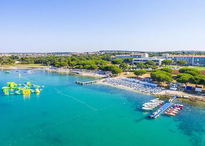 Amazing In With Kitchen